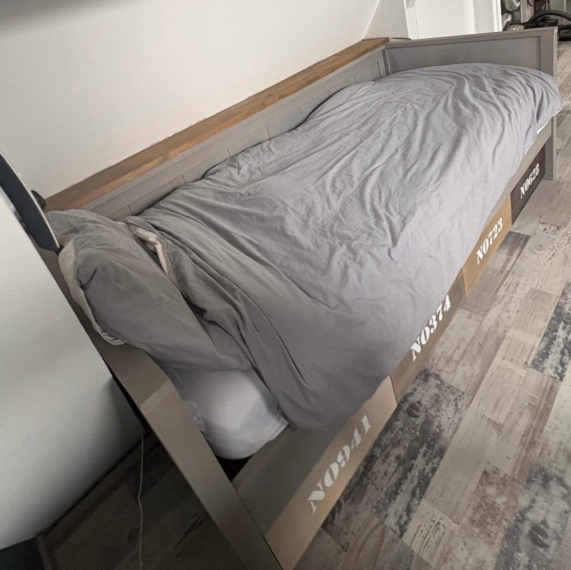 Bopita Bedbank Grijs met Ladefronten - 210x96x80 cm, Ophalen, Gebruikt, Eenpersoons, 210 cm