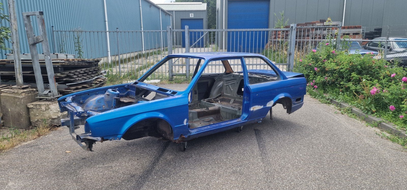 BMW E30 Coupé Chassis Type 2 - M50/M52 - 1989, Ophalen, Voor, BMW, Motorkap