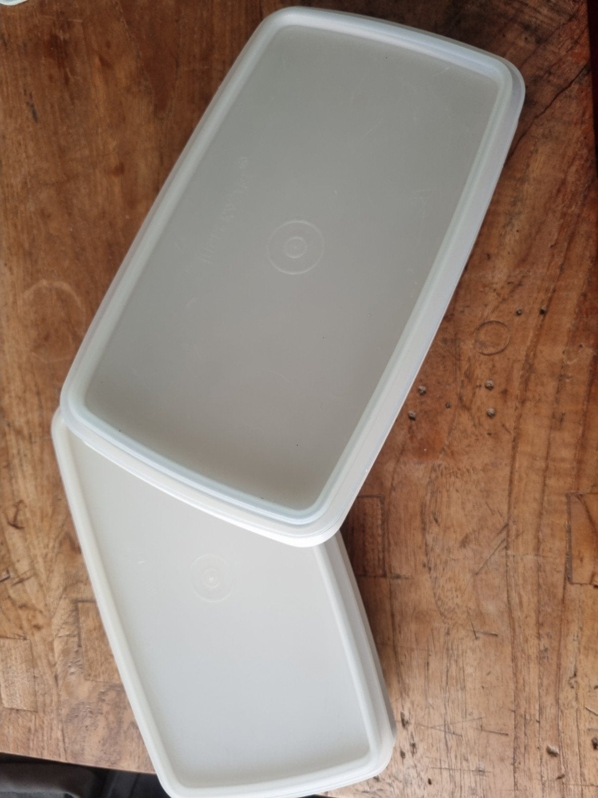 2 x Tupperware , kaas, vleeswaar bakjes, Ophalen, Zo goed als nieuw, Bewaardoos