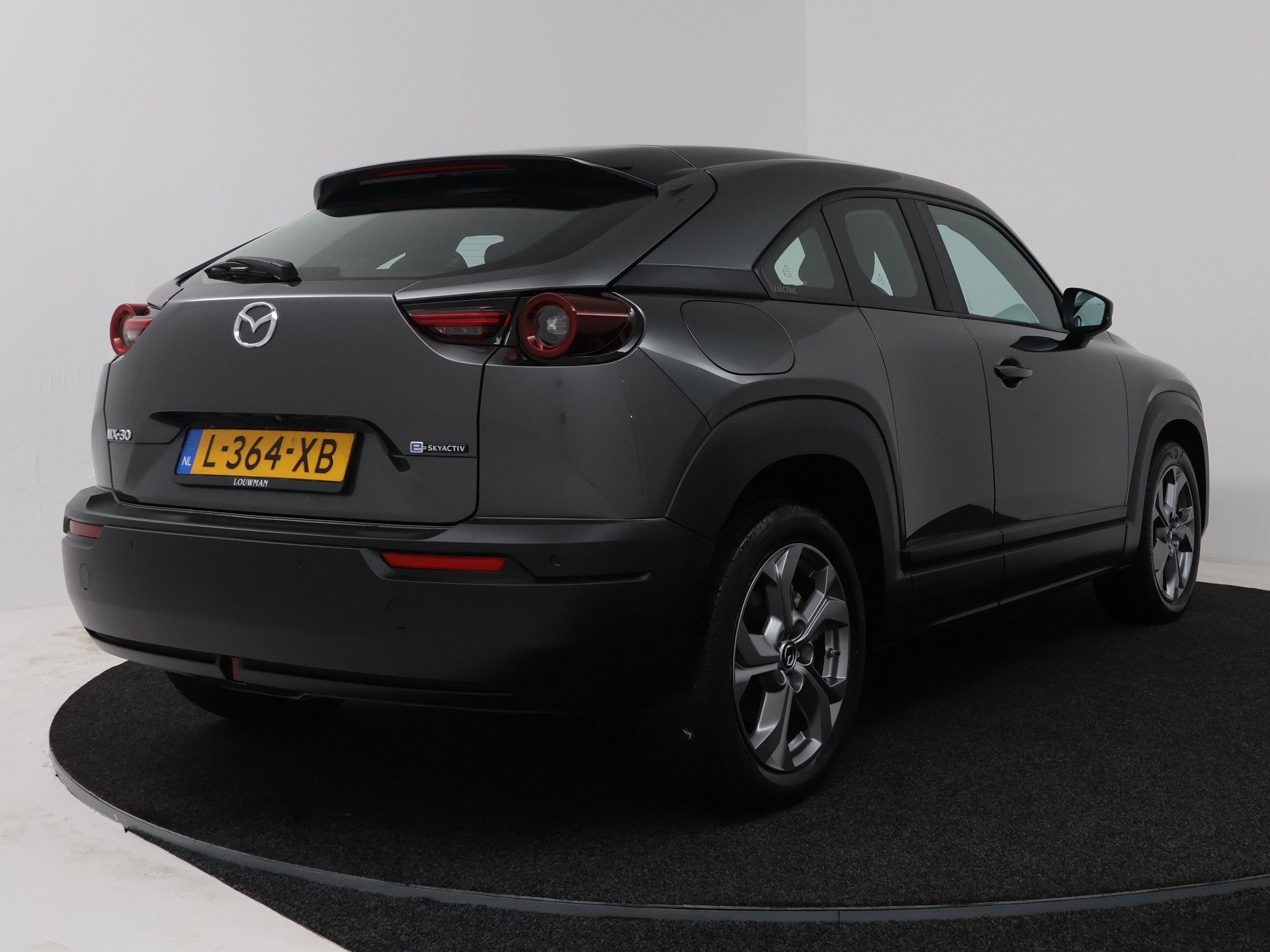 Mazda MX-30 e-SkyActiv 145 Comfort 36 kWh | Stuur-/Stoelverw, Auto's, Gebruikt, Leder en Stof, Origineel Nederlands, Grijs