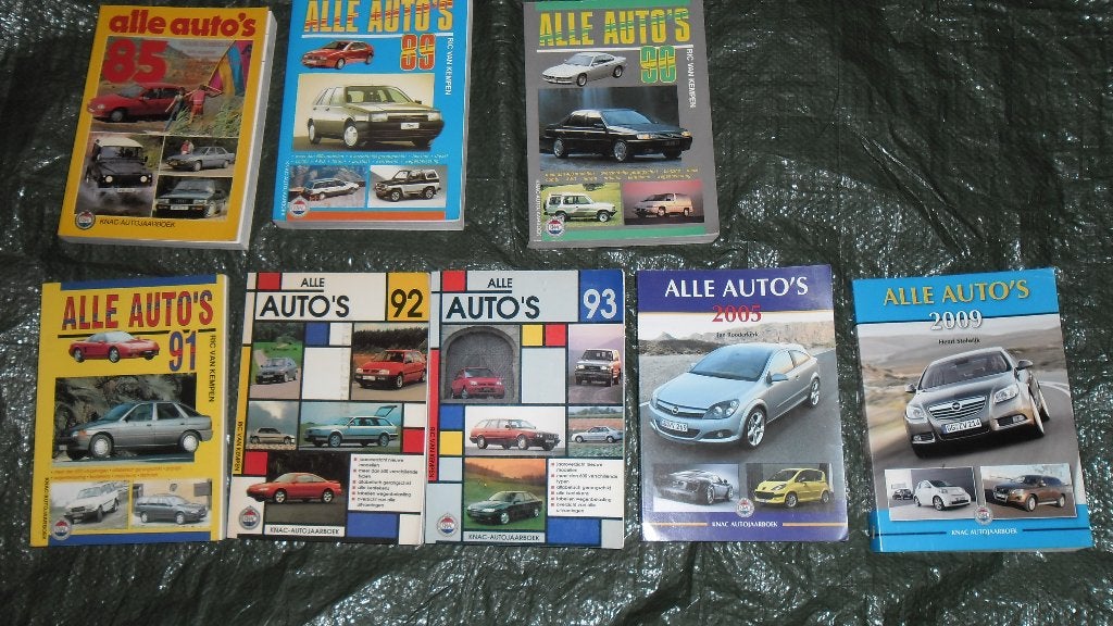 knac auto compact jaarboek,alle auto's,diverse bouwjaren, Ophalen of Verzenden, Zo goed als nieuw, Overige merken