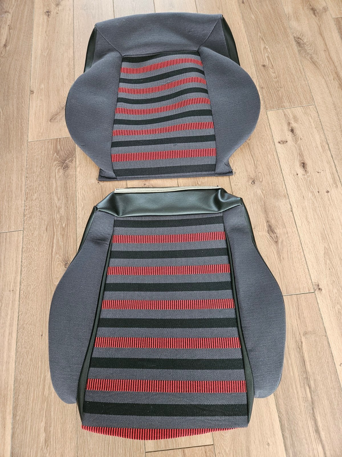 Nieuwe originele stoelbekleding Golf 2 GTI  8V 16V 85-88 MK2, Ophalen of Verzenden, Nieuw