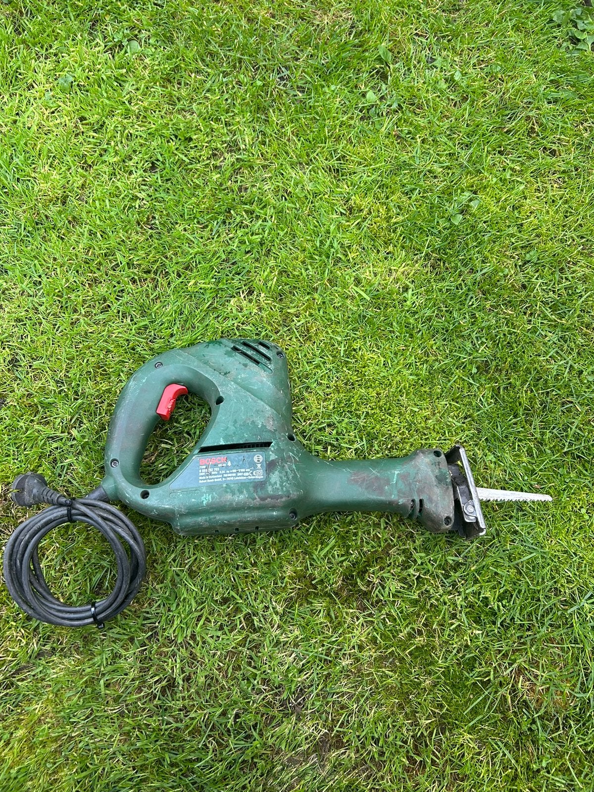 Bosch PFZ 700 PE reciprozaag / reddingszaag, Gebruikt, 70 mm of meer, 600 tot 1200 watt, Ophalen of Verzenden