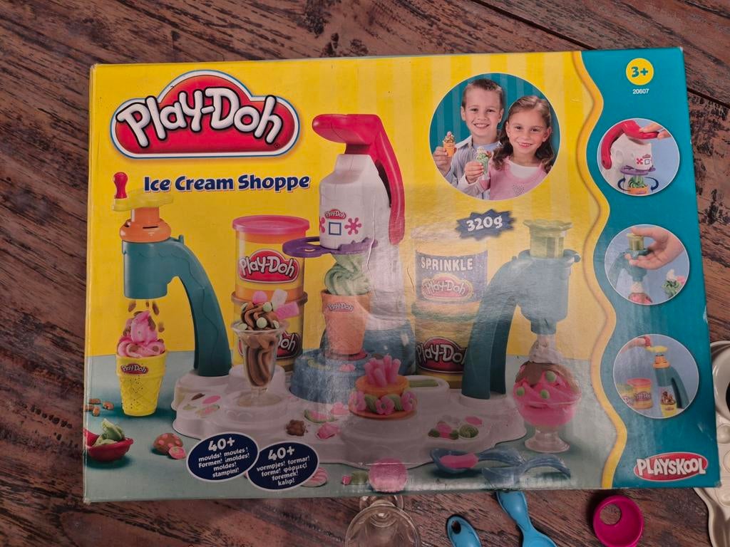 Play-Doh. IJs maker - klei speelset., Ophalen, Zo goed als nieuw, Knutselen