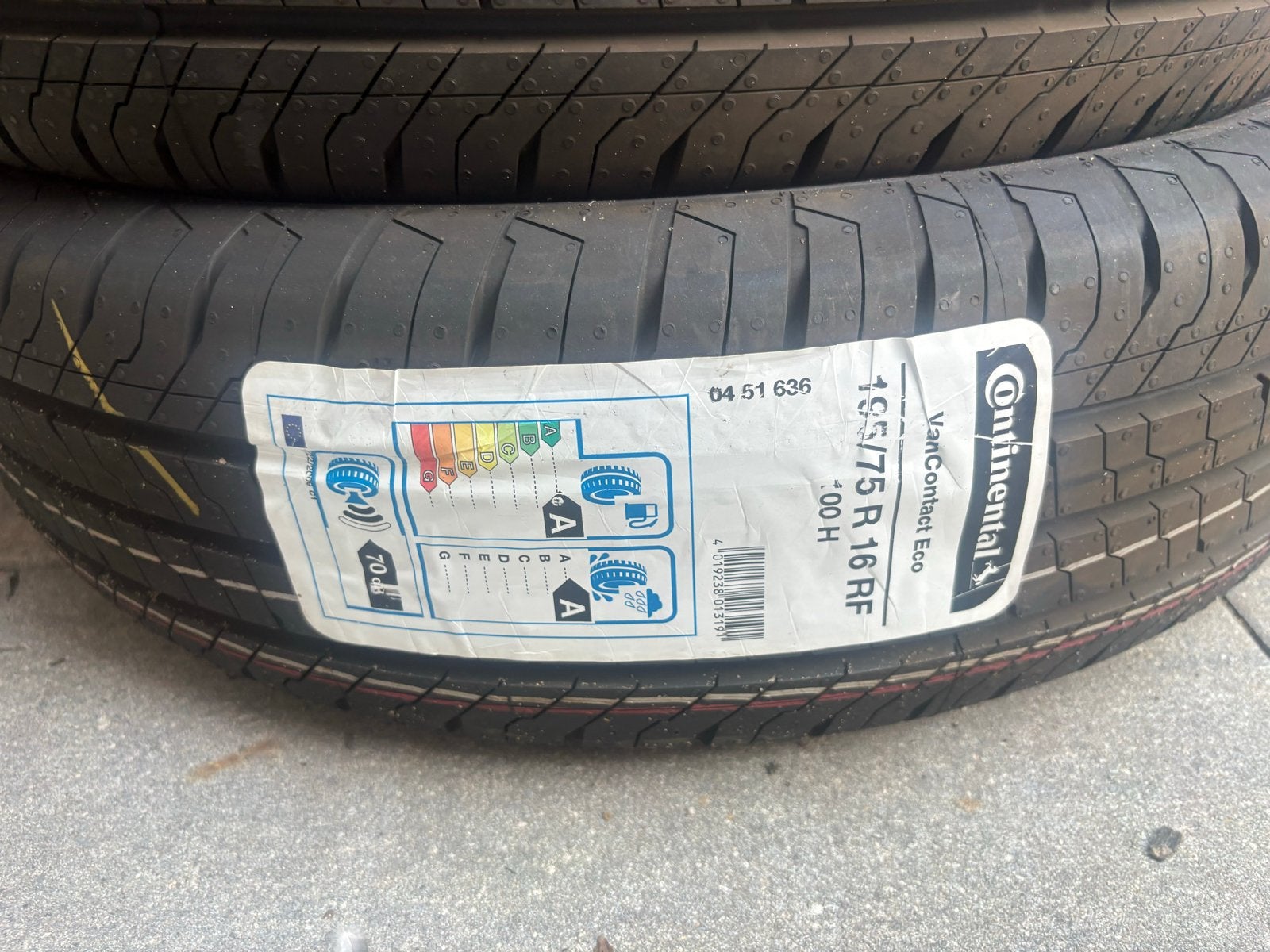 Nieuwe Continental VanContact Eco 195/75 R16 RF 100 H banden, Auto-onderdelen, Banden en Velgen, Ophalen, Bestelwagen, 16 inch