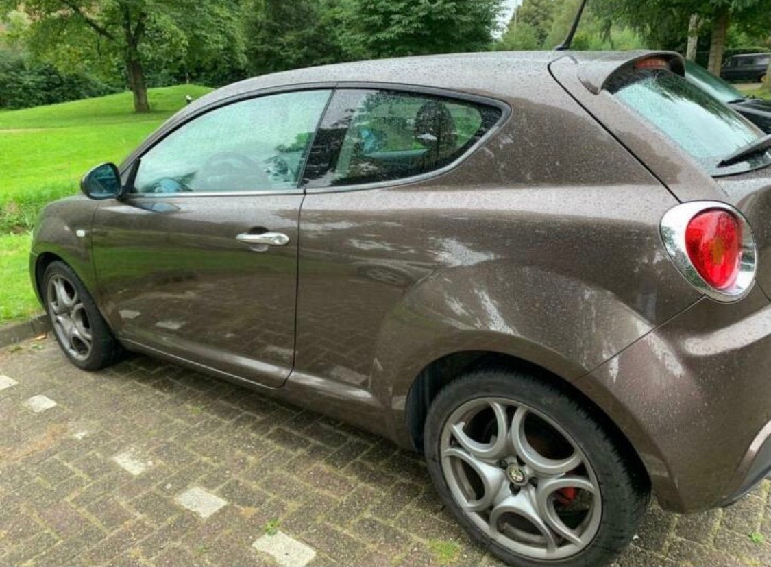EXPORT! Alfa Romeo MiTo 1.3 jtdm, Auto's, Alfa Romeo, Euro 5, 4 cilinders, Bruin, 1125 kg