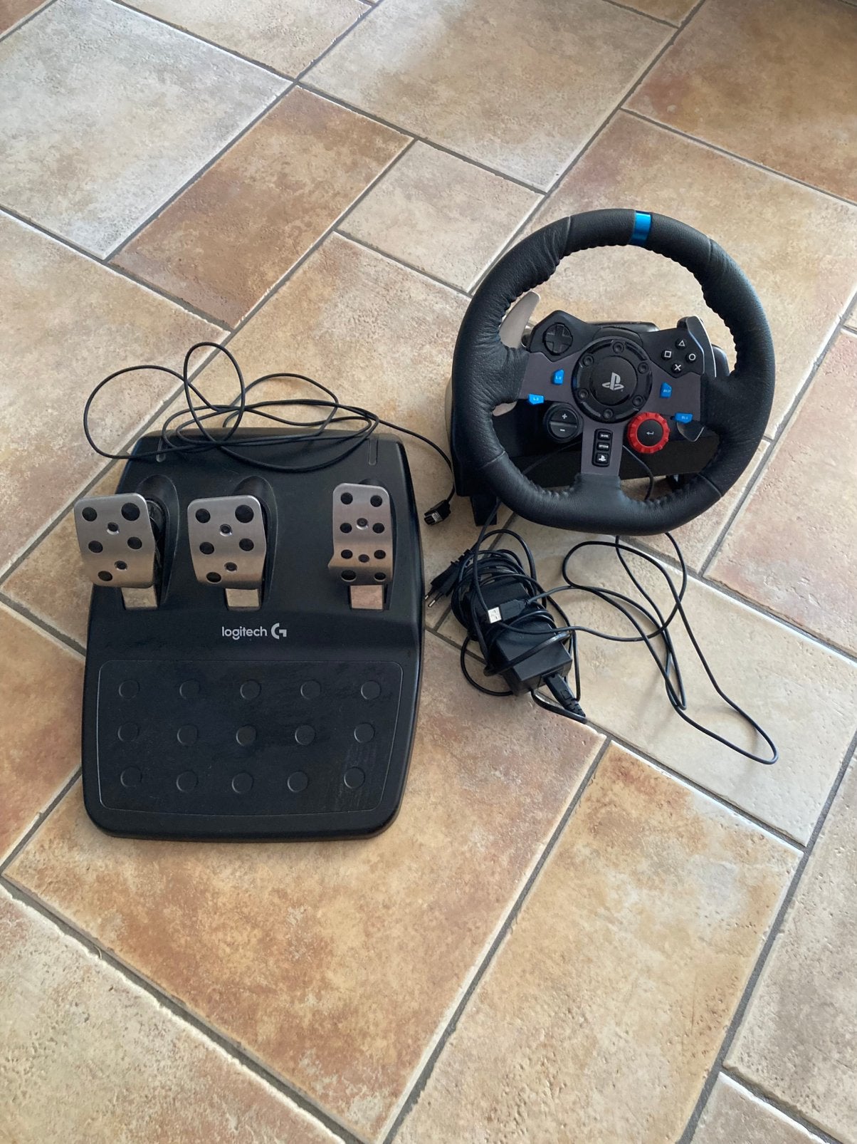 Logitech G29 racestuur compleet in uitstekende staat, Ophalen, Gebruikt