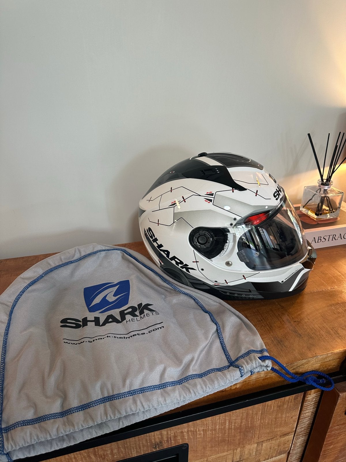 Shark helm met geïntegreerd zonnevizier - Maat M/L, Ophalen, Shark, Integraalhelm, L