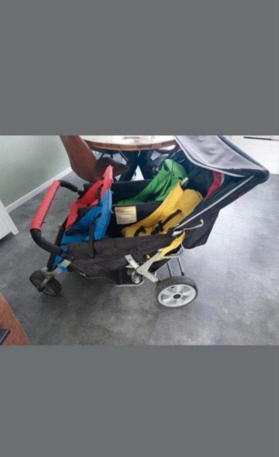 familidoo vierlingwagen/wandelwagen, Ophalen, Gebruikt, Regenhoes