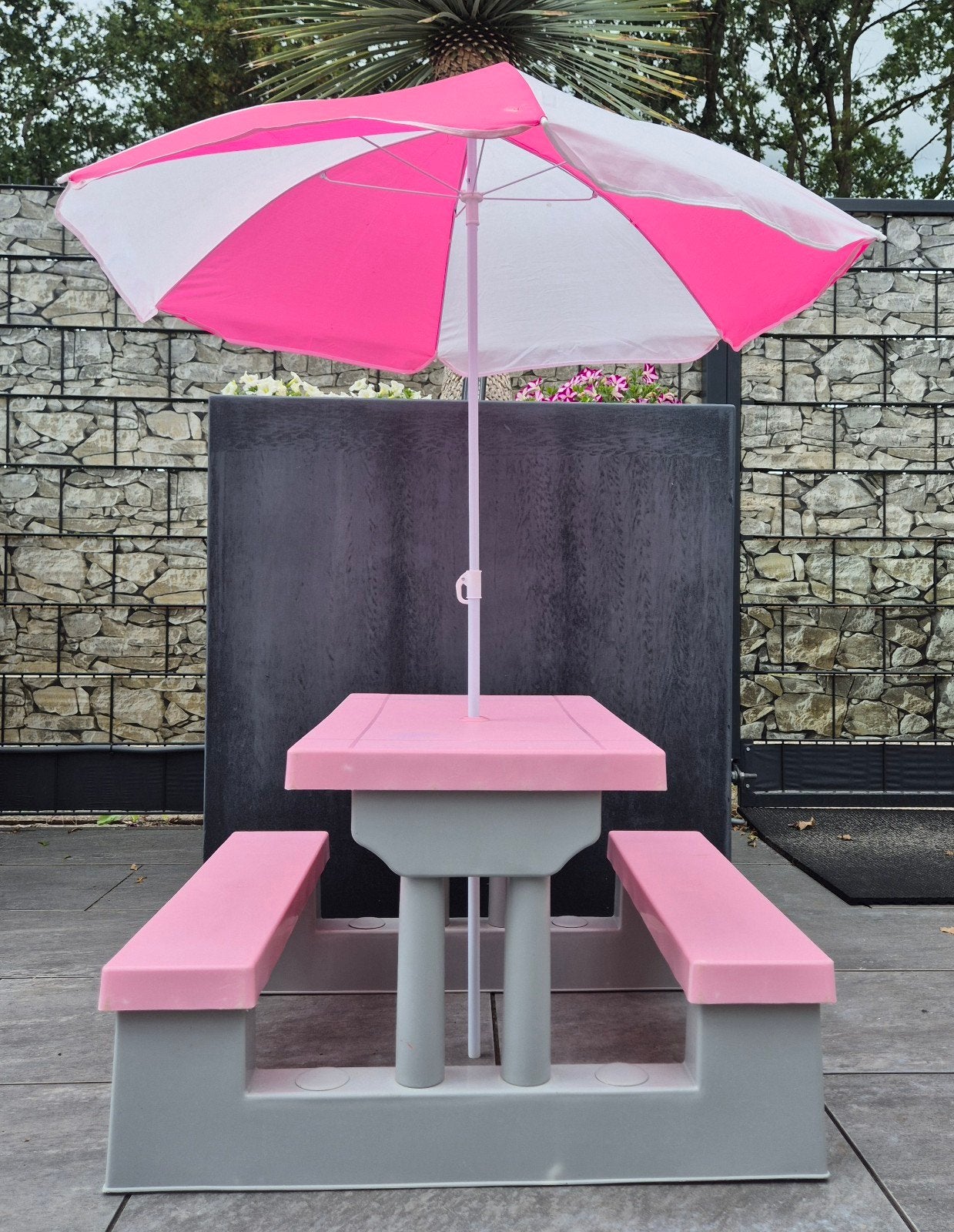 kinder picknick tafel met parasol, Ophalen of Verzenden, Zo goed als nieuw