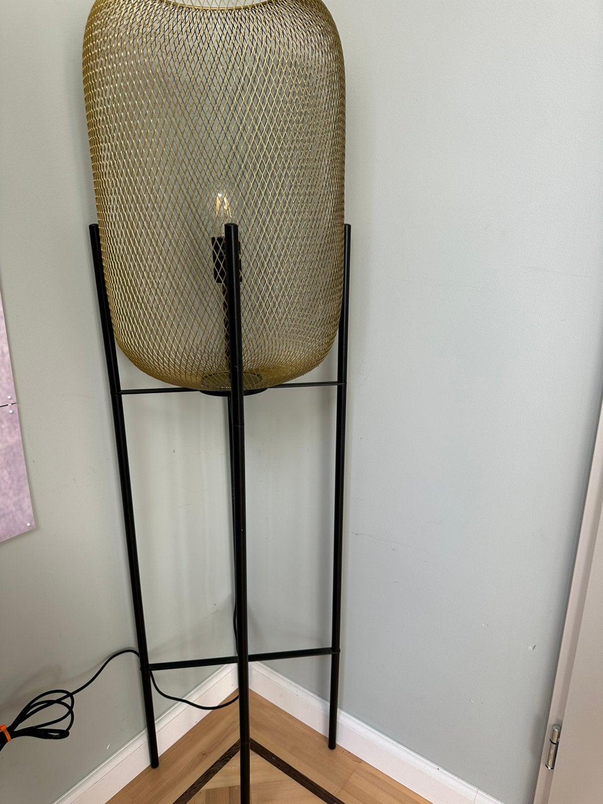 Mooie staande lamp / goud /zwart, Ophalen of Verzenden, Zo goed als nieuw, 150 tot 200 cm