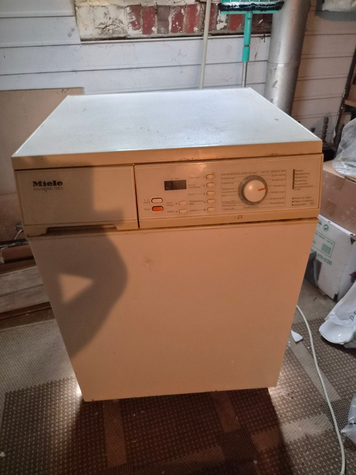Miele -Wasdroger - Gebruikt, Ophalen, Gebruikt, Luchtafvoer, 85 tot 90 cm