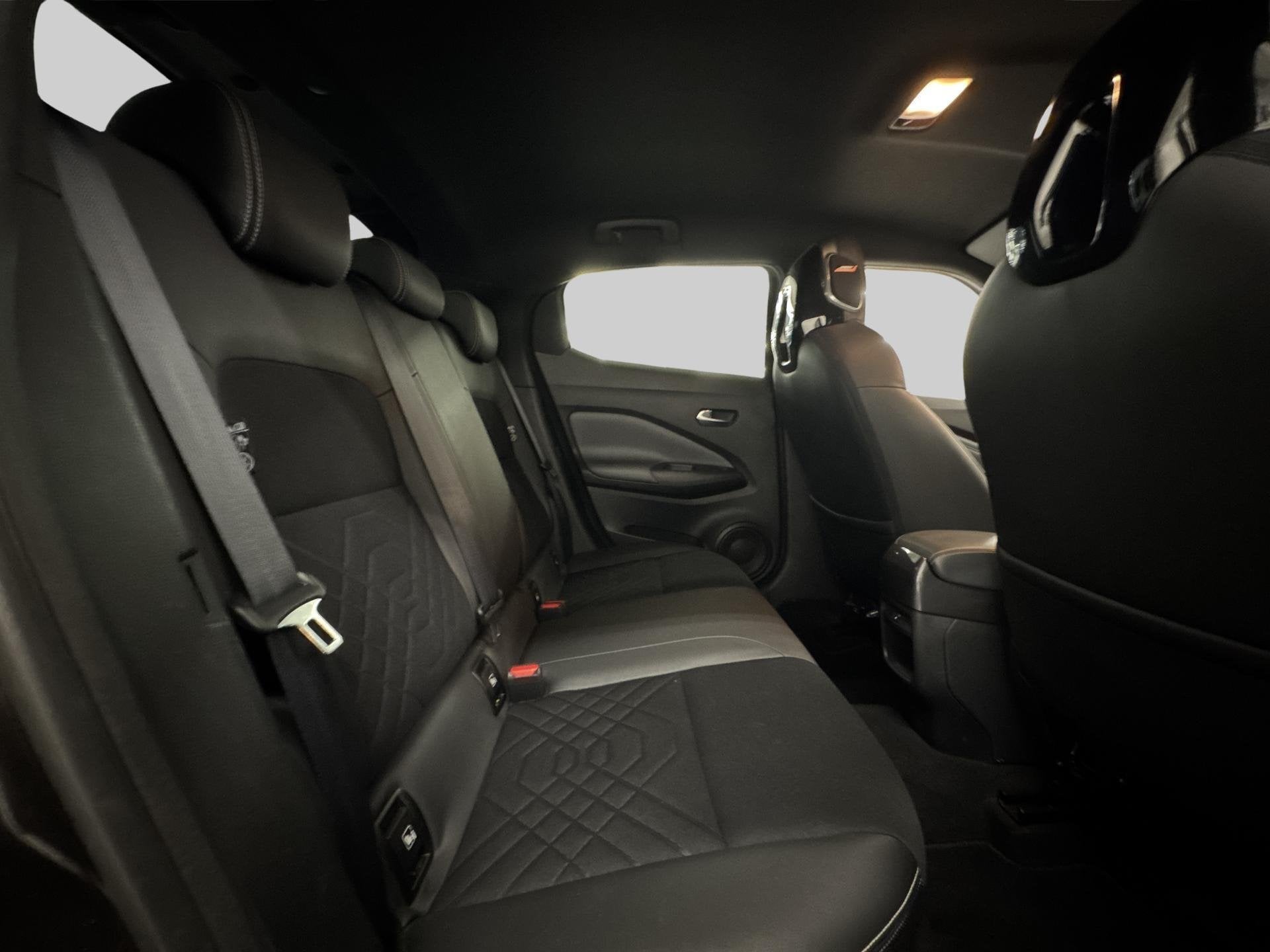 Foto 14 van Nissan Juke 1.0 DIG-T Business Premium