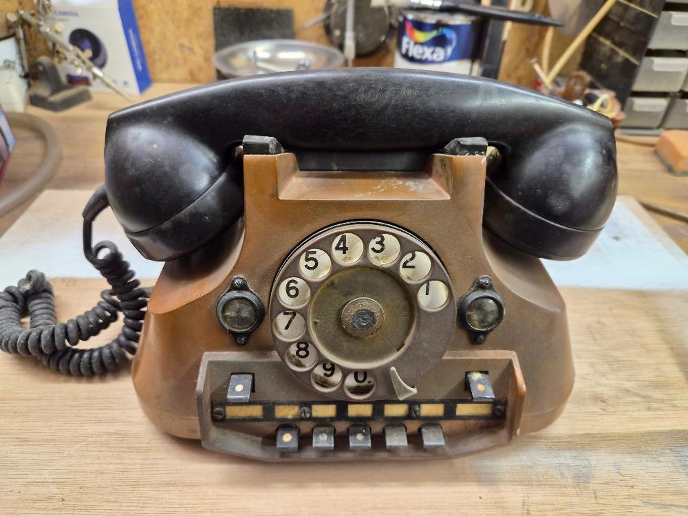 antieke telefoon, Telecommunicatie, Vaste telefoons | Niet Draadloos, Ophalen of Verzenden, Gebruikt, Met draaischijf