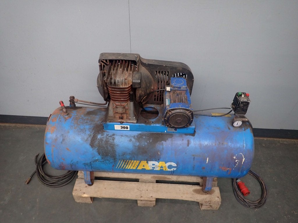 3.0Kw Compressor 300L / Abac LT300 4.0HP 300 Liter 3Kw 10Bar, Doe-het-zelf en Verbouw, Compressors, Niet ingevuld, Gebruikt, Niet ingevuld