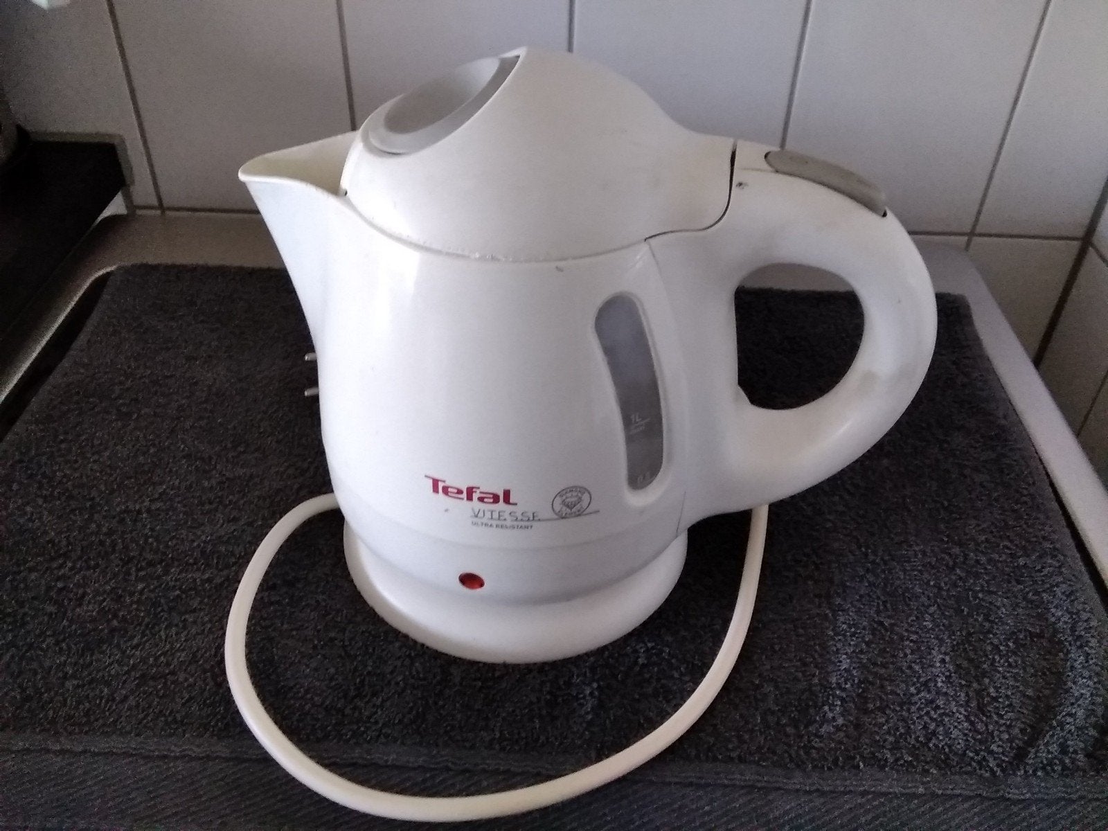 Tefal waterkoker Vitesse 1 liter, 1 tot 2 liter, Ophalen, Zo goed als nieuw