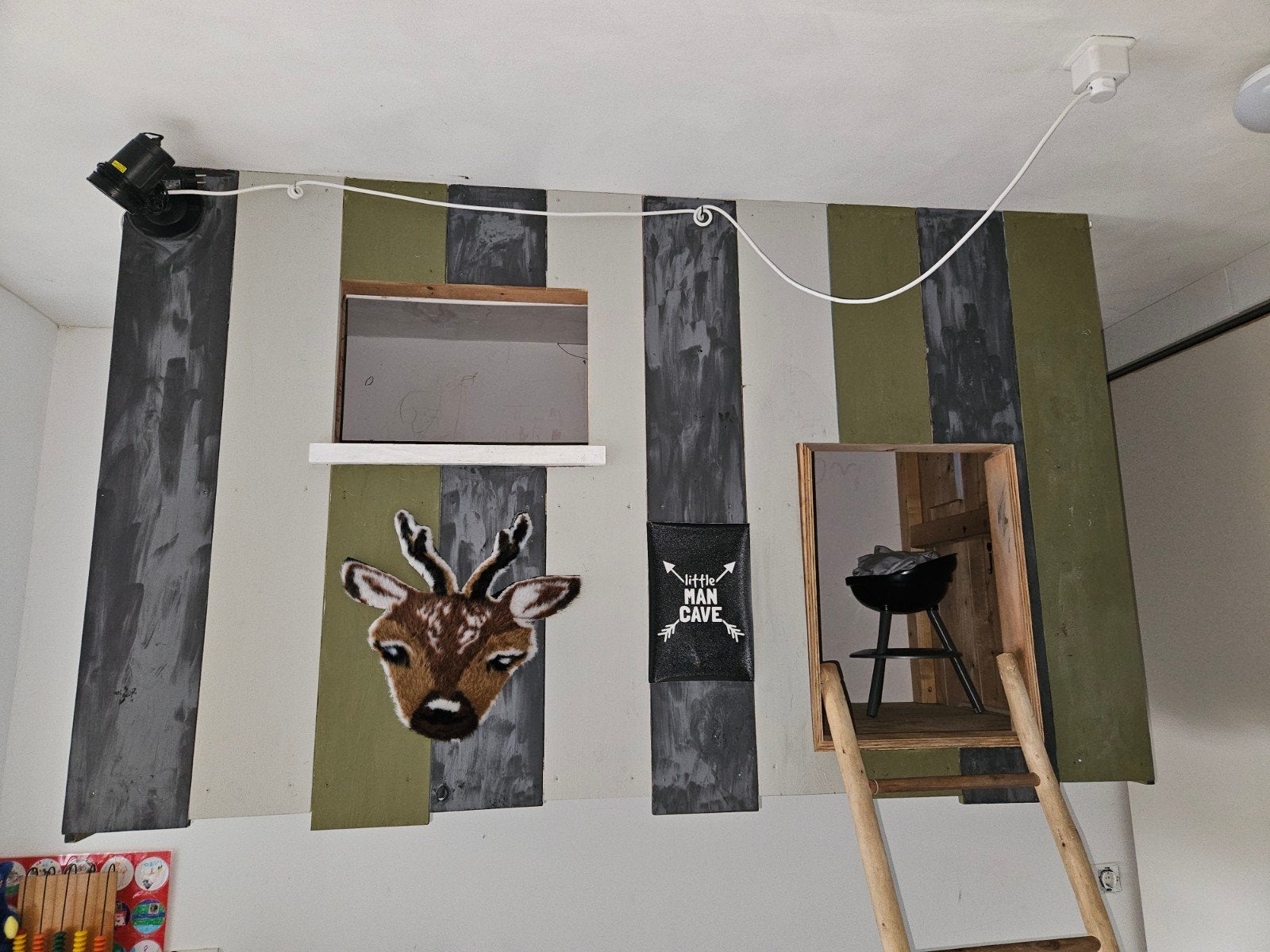 Stevige boomhut met ladder en speelruimte, Ophalen, Zo goed als nieuw, Overige typen