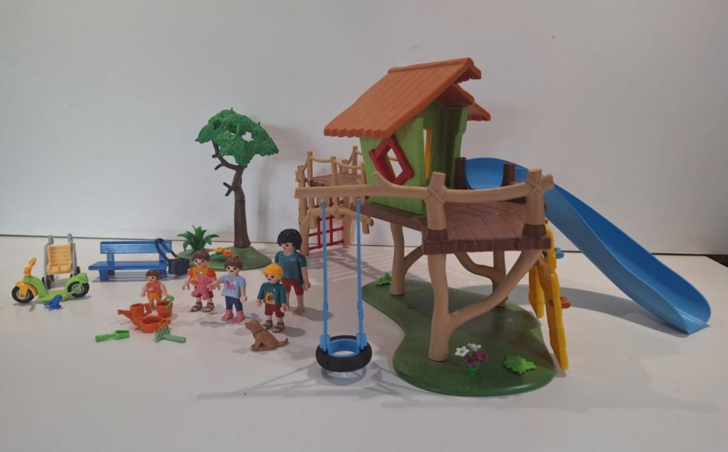 Playmobil City Life Boomhut met glijbaan en figuren, Ophalen, Zo goed als nieuw