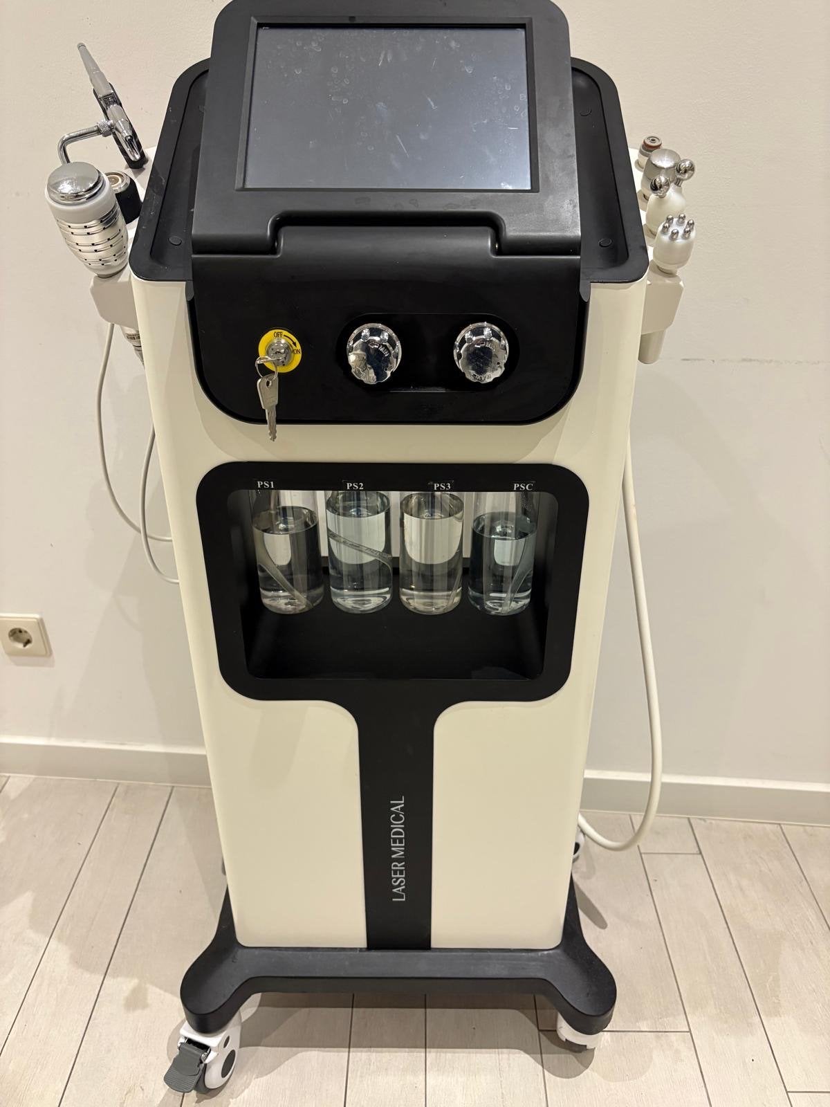 Laser Medical HydraFacial Apparaat - Huidverzorging, Witgoed en Apparatuur, Persoonlijke-verzorgingsapparatuur, Zo goed als nieuw