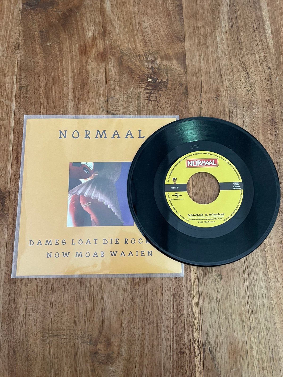 Normaal - Dames loat die rockjes now moar waaien, Gebruikt, Overige formaten, Ophalen of Verzenden, Overige typen