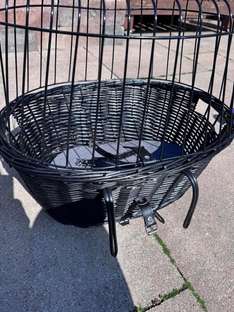 Fietsmand voor hondje, Ophalen, Zo goed als nieuw