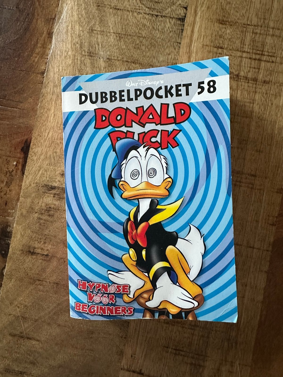 Donald Duck Dubbelpocket 58 - Hypnose voor Beginners, Eén stripboek, Ophalen of Verzenden, Gelezen