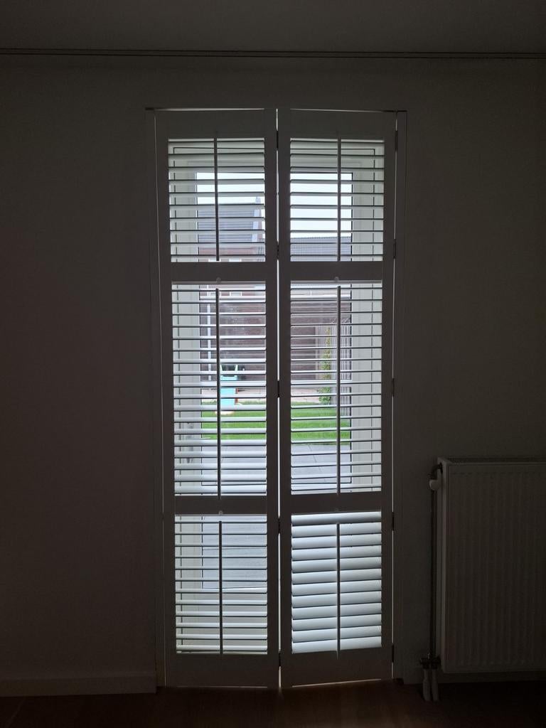 Mooie witte shutter, Ophalen, 100 tot 150 cm, 200 cm of meer, Wit