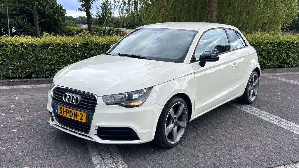 Audi A1 1.2 Tfsi 63KW 2011 Wit, Voorwielaandrijving, Stof, A1, 4 cilinders