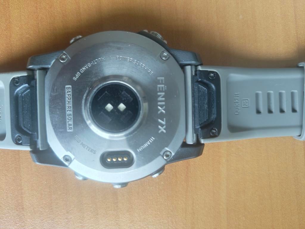 Garmin Fenix 7X Sapphire Solar Titanium - Zo goed als nieuw, Sieraden, Tassen en Uiterlijk, Smartwatches, Gebruikt, Garmin, Ophalen of Verzenden