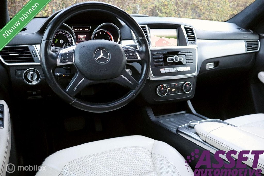 Mercedes ML500 V8 AMG | panoramadak | 360-camera | trekhaak, Euro 5, Gebruikt, 8 cilinders, 138 €/maand