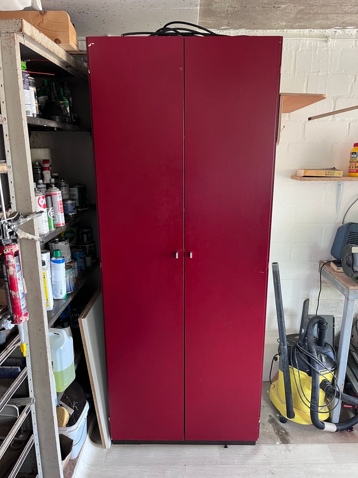 Rode kledingkast met planken H200xB82xD60, Huis en Inrichting, Kasten | Kledingkasten, Overige materialen, Gebruikt, 200 cm of meer