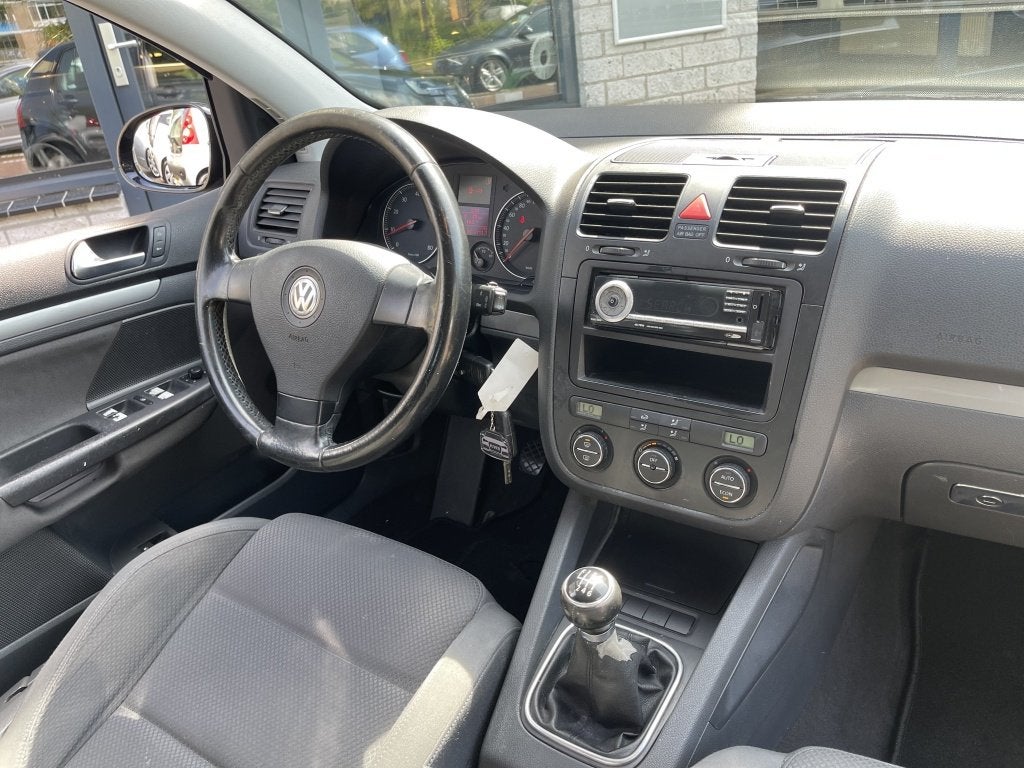 Volkswagen Golf 1.6 FSI Sportline 5Drs Beurt Nw APK, Voorwielaandrijving, 1195 kg, Gebruikt, 4 cilinders