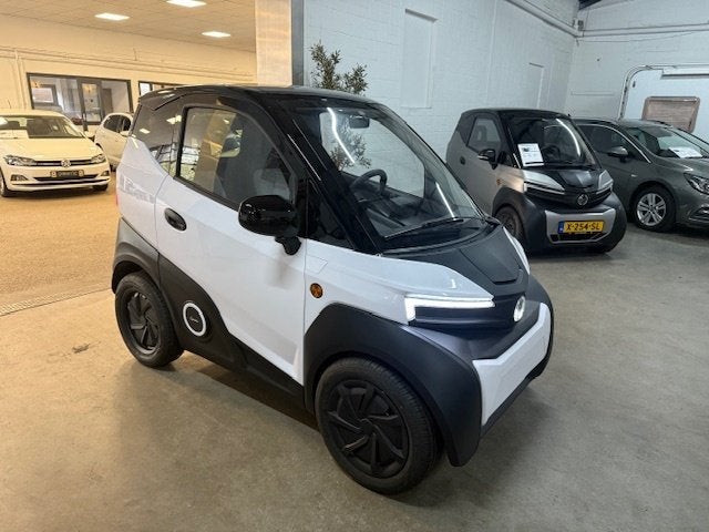 Silence S04 S04 (Ex accu) 90 km/u (bj 2025, automaat), Auto's, Automaat, 0 cilinders, Gebruikt, Zwart