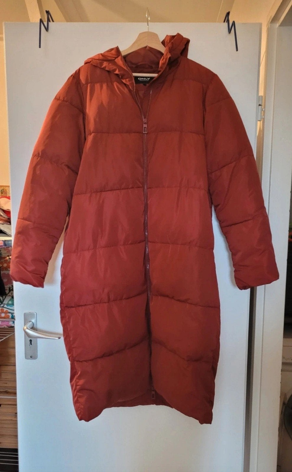 ONLY Maternity lange gewatteerde jas - Maat M, Kleding | Dames, Maat 38/40 (M), ONLY Maternity, Bruin, Ophalen of Verzenden