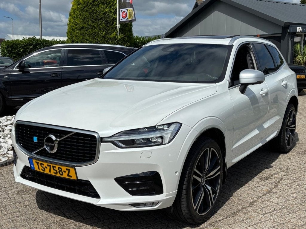 Volvo XC60 2.0 D4 AWD R-Design 2018 Dealer Onderhouden, Auto's, Volvo, Automaat, Gebruikt, Euro 6, 1969 cc