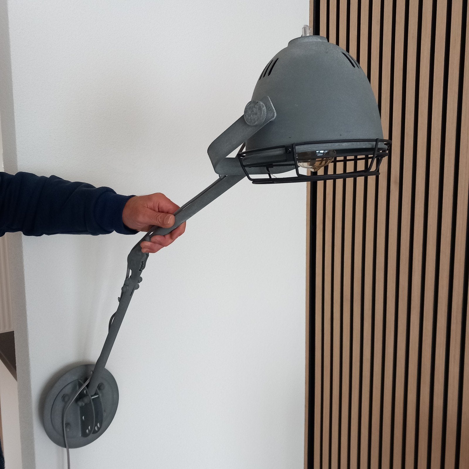 Industriële lamp, Ophalen, Led-lamp, E27 (groot), Zo goed als nieuw