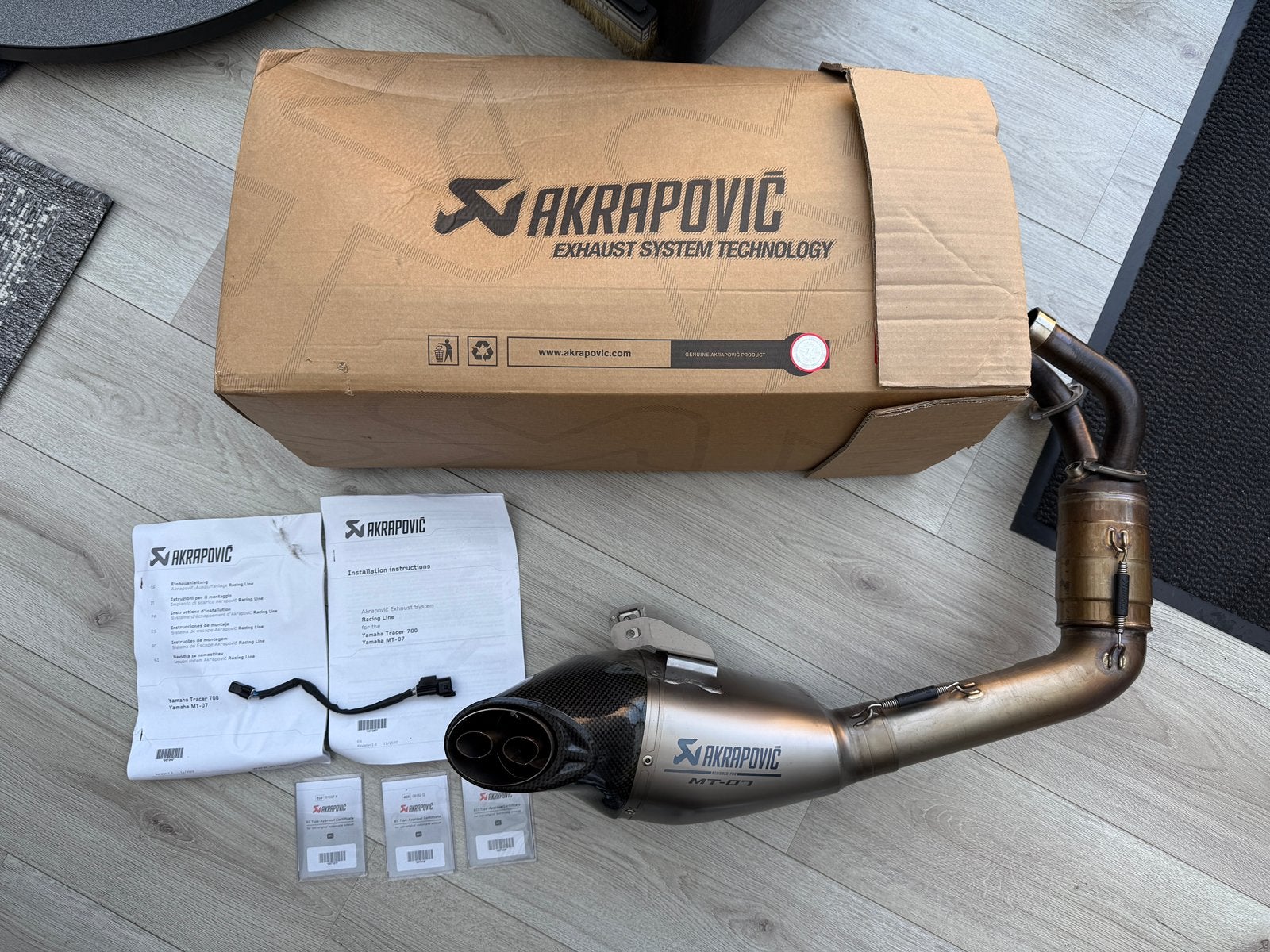 Akrapovic Racing Line Uitlaat Yamaha MT-07 / Tracer 7, Ophalen