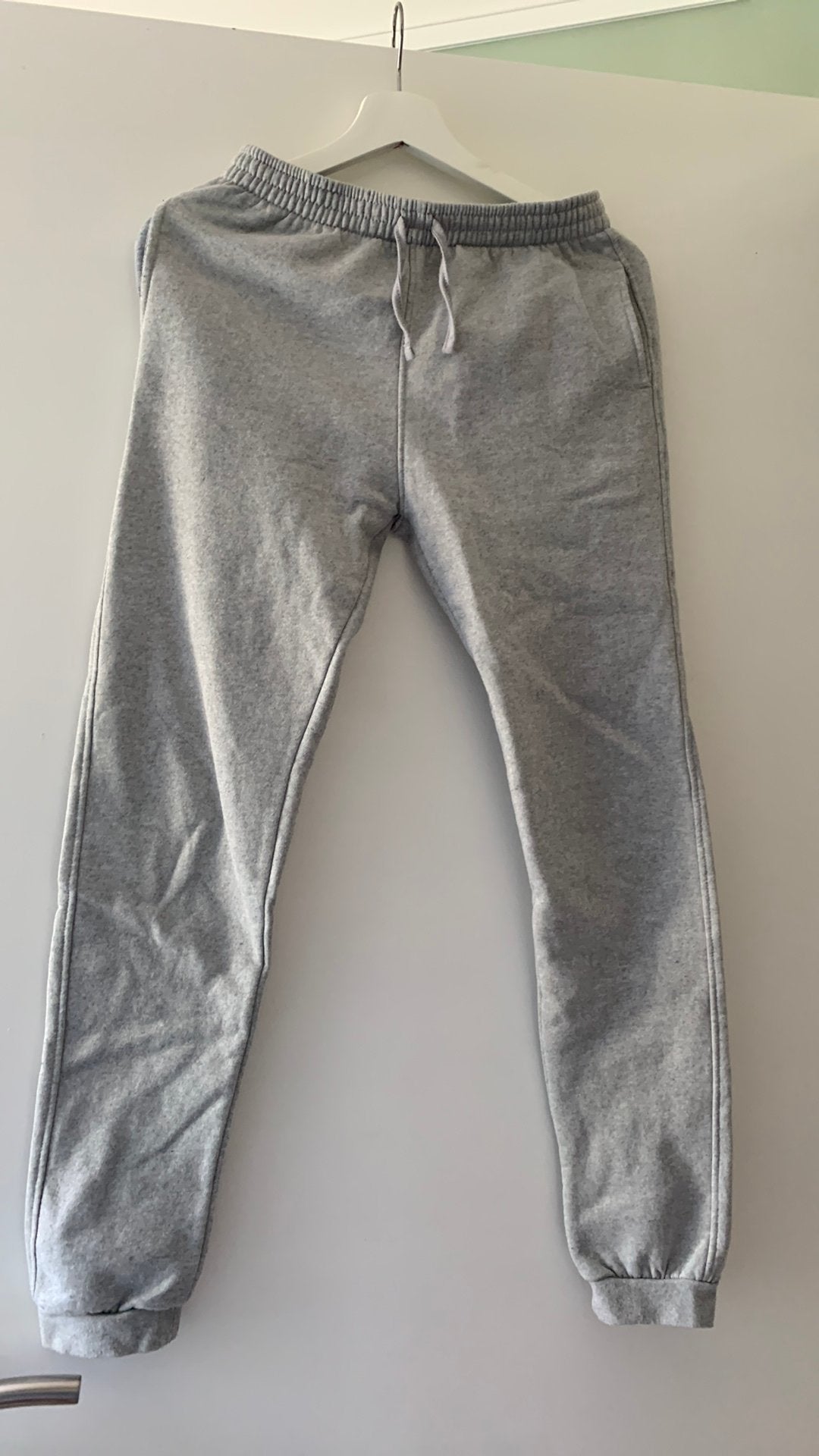 Grijze joggingbroek 170/176, Ophalen of Verzenden, Nieuw, Grijs, W32 (confectie 46) of kleiner