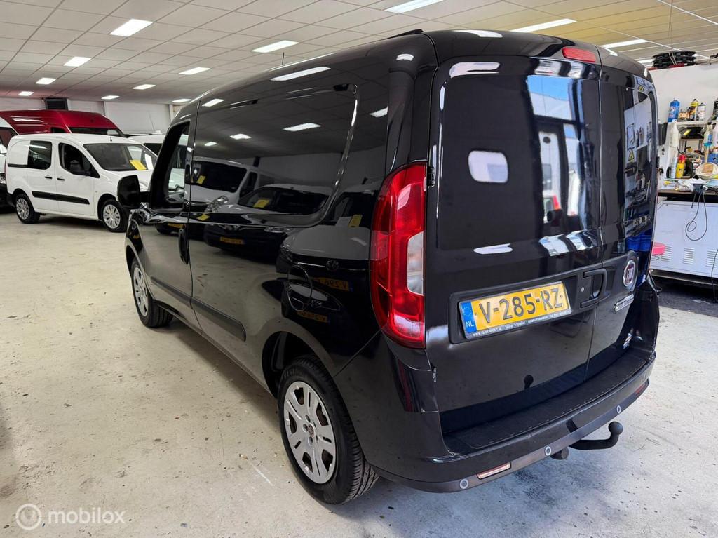 Fiat Doblo Cargo 1.3 MJ L1 Airco Cruise Navi, Gebruikt, Euro 6, Electronic Stability Program (ESP), Zwart