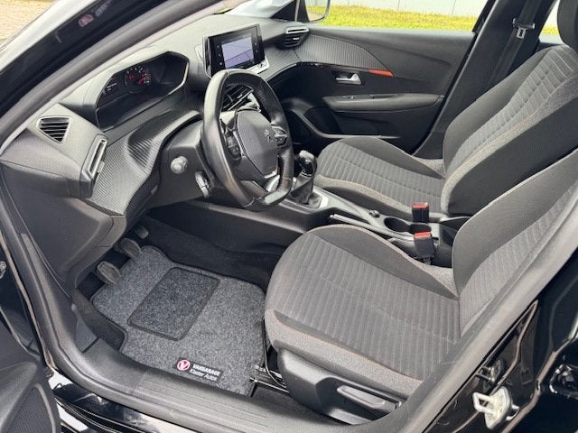 Peugeot 208 1.2 PureTech Active , Airco, Navigatie, Voorwielaandrijving, Parkeersensor, Euro 6, 1199 cc