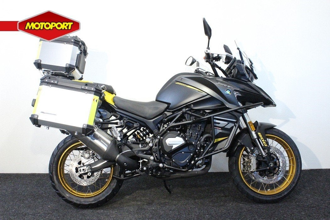 QJMOTOR SRT 800 SX TOURING (bj 2026), Nieuw, Qjmotor, MotoMondo, Info@motomondo.nl