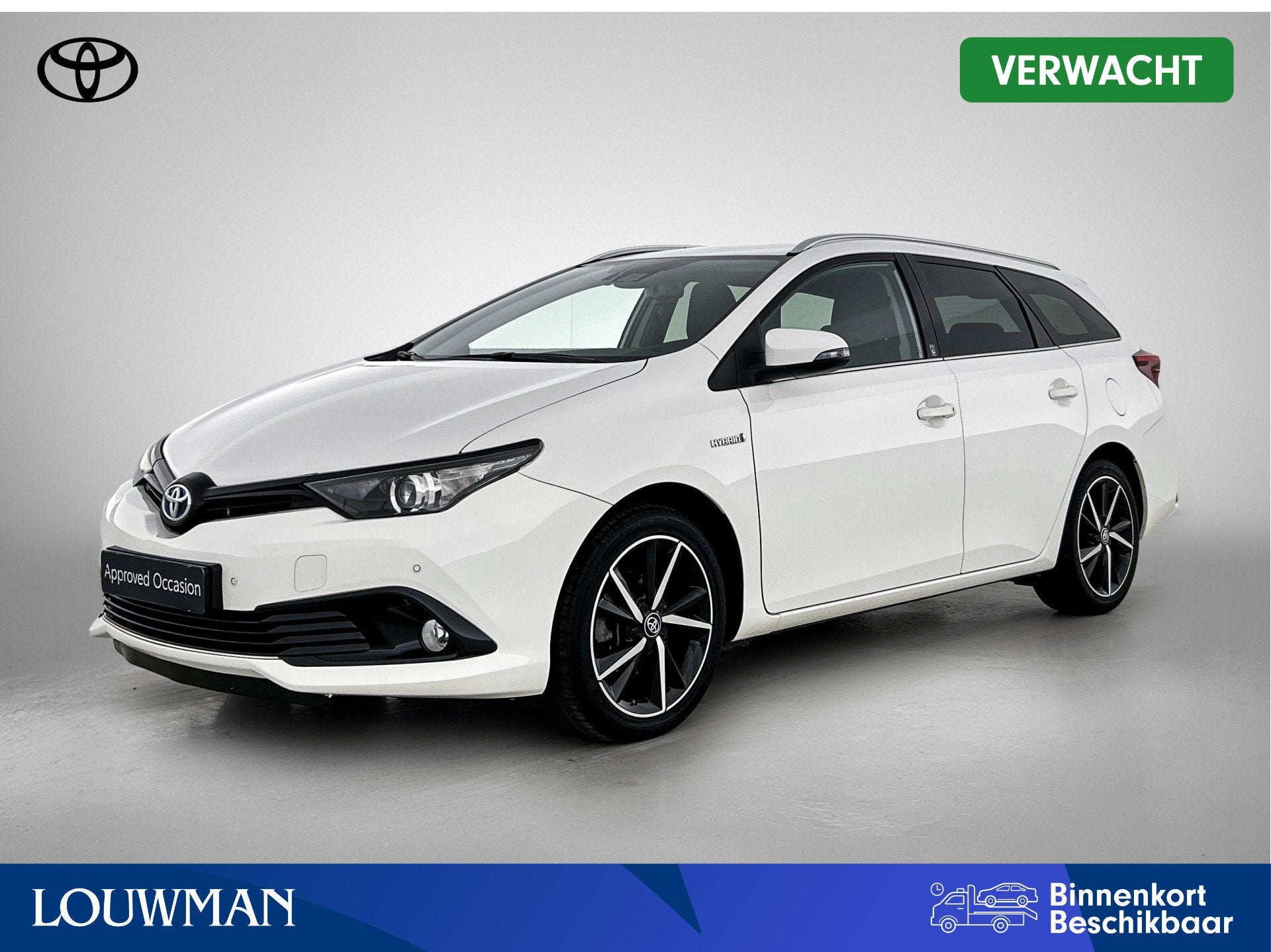 Toyota Auris Touring Sports 1.8 Hybrid Dynamic Ultimate | St