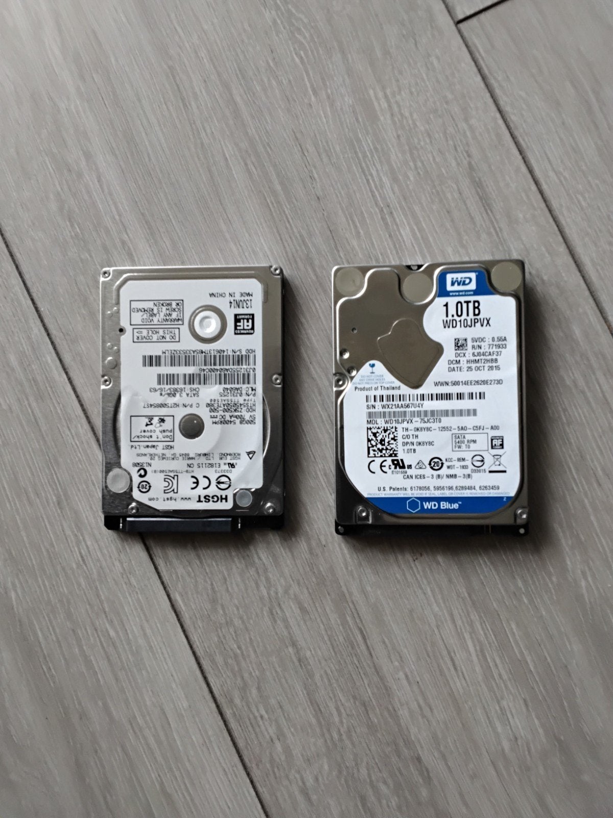 2x laptop harde schijf 2,5 inch 1000 en 500 gbhd, Ophalen of Verzenden, Laptop