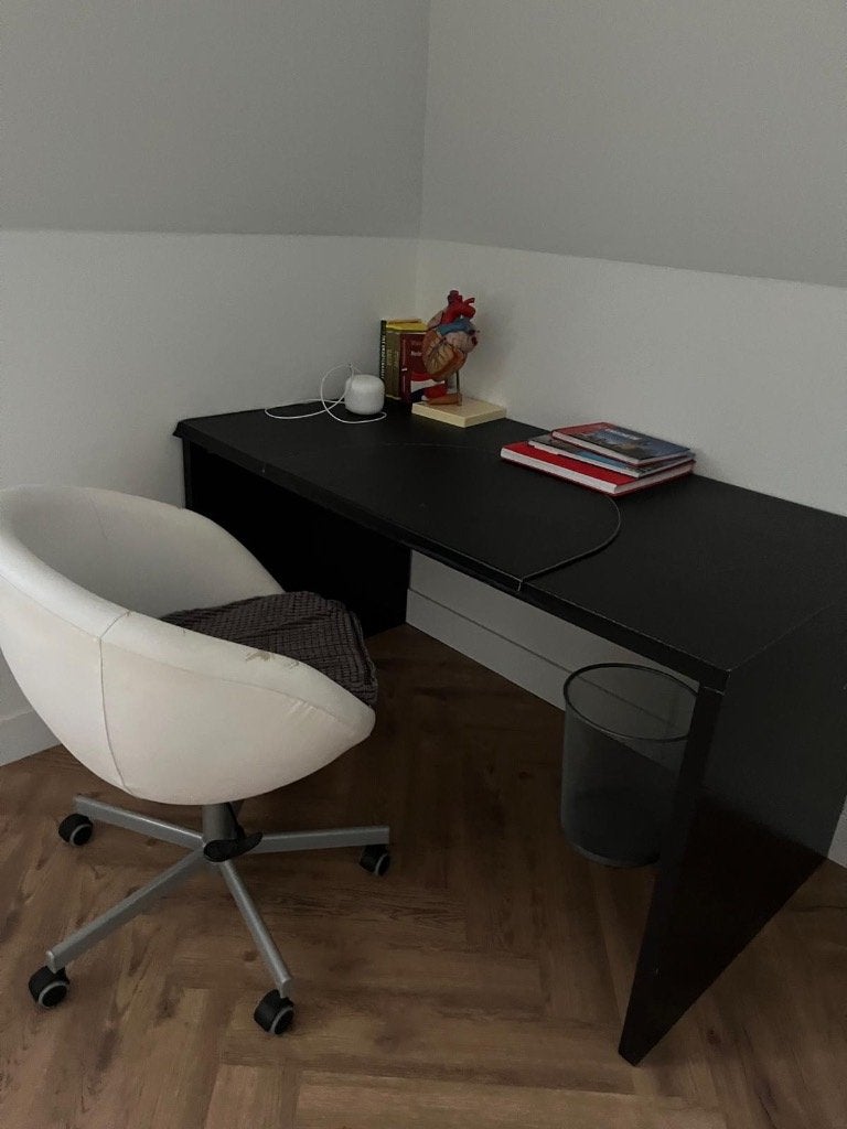 bureau en stoel, Zwart, Gebruikt, Ophalen of Verzenden, IKEA