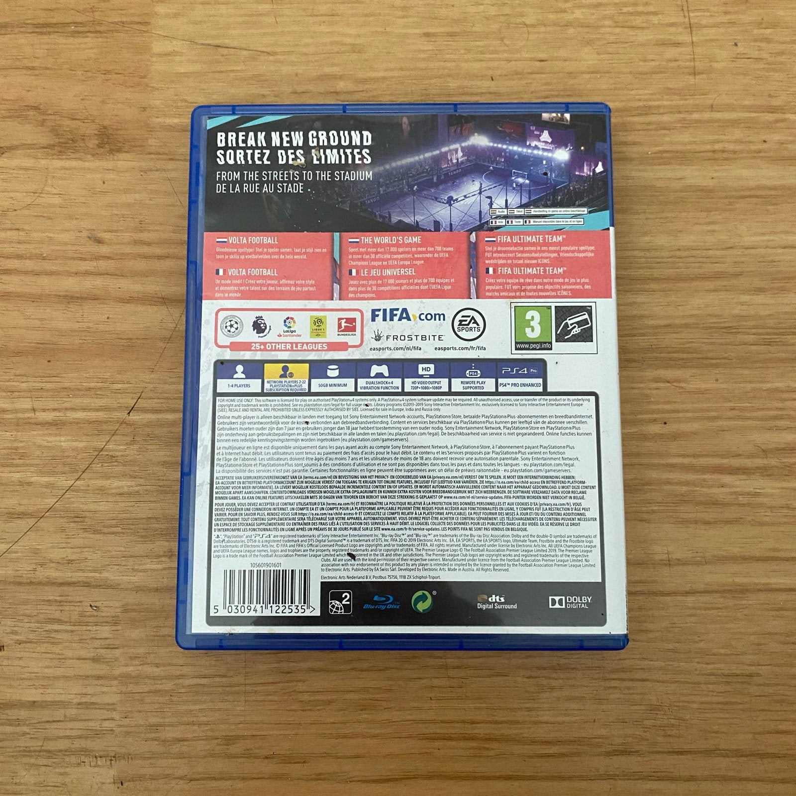 FIFA 20 PS4 - Zo goed als nieuw, Eén computer, Ophalen of Verzenden, Zo goed als nieuw, Sport