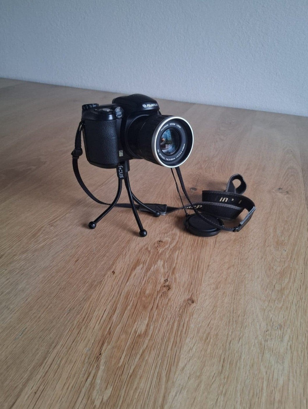 Fujifilm Finepix s5600 camera ZGAN incl.tasje, Ophalen, Zo goed als nieuw, 8 keer of meer