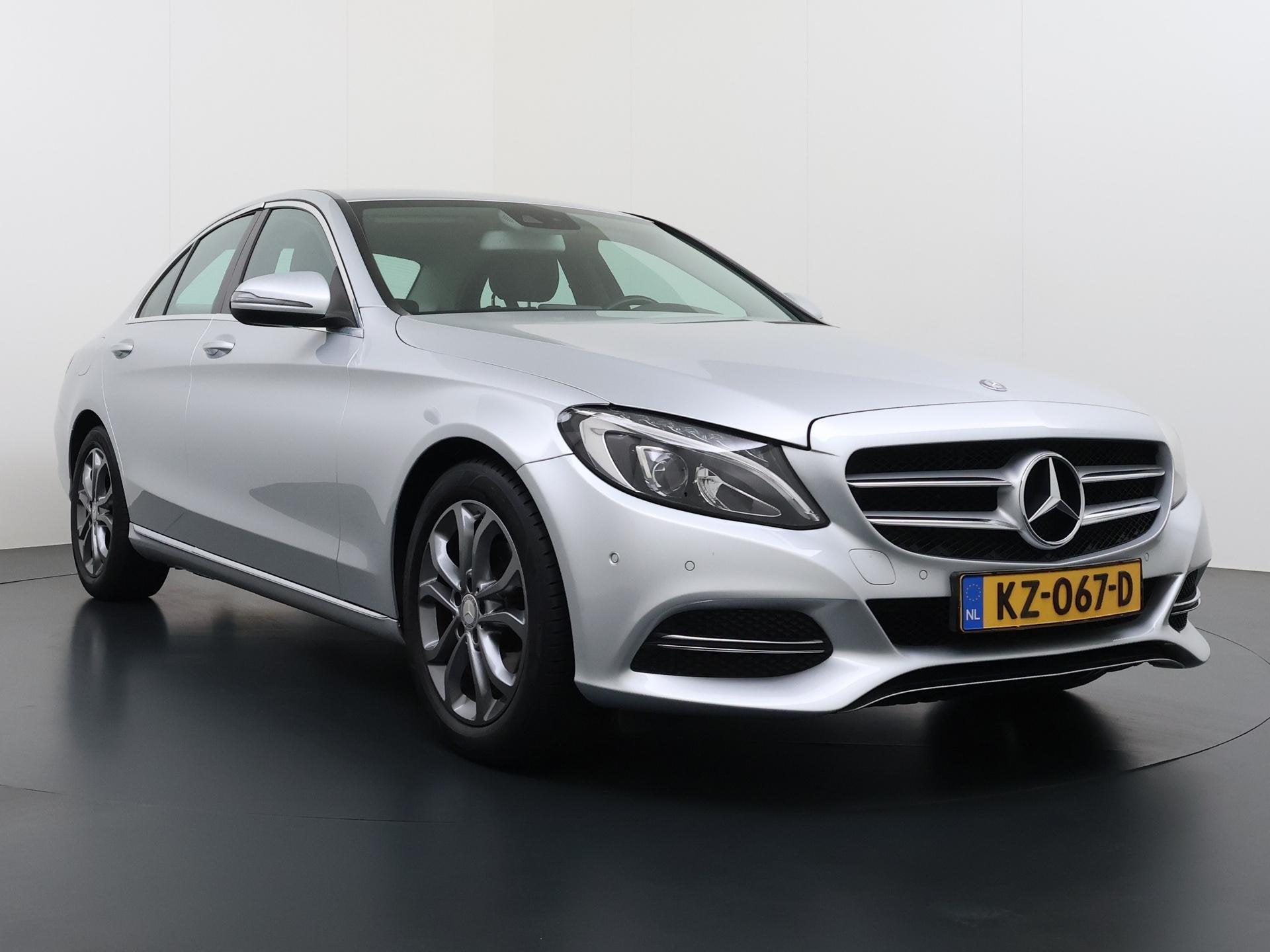 Foto 4 van Mercedes-Benz C-klasse 180 Ambition Stoelverwarming | Naviga