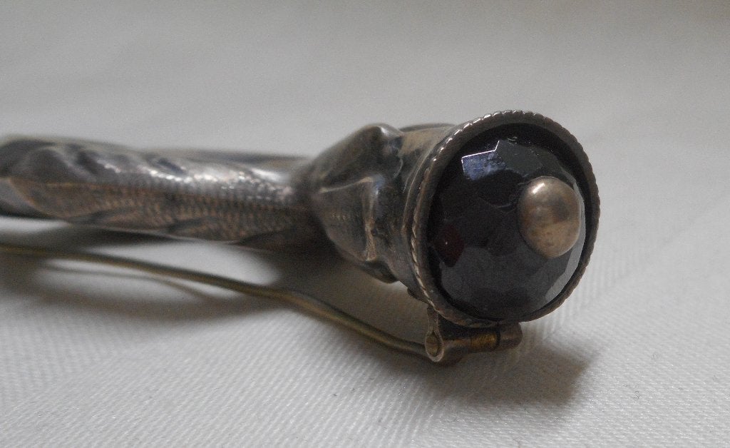Antieke zilveren broche gemaakt van Bruids pijpje nr.726, Verzenden, Zilver, Broche
