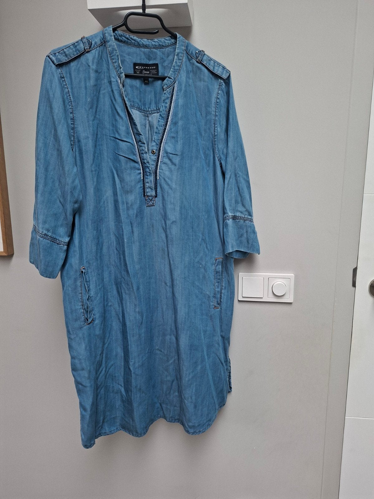 Expresso denim jurk maat 42, Maat 42/44 (L), Ophalen of Verzenden, Knielengte, Gedragen