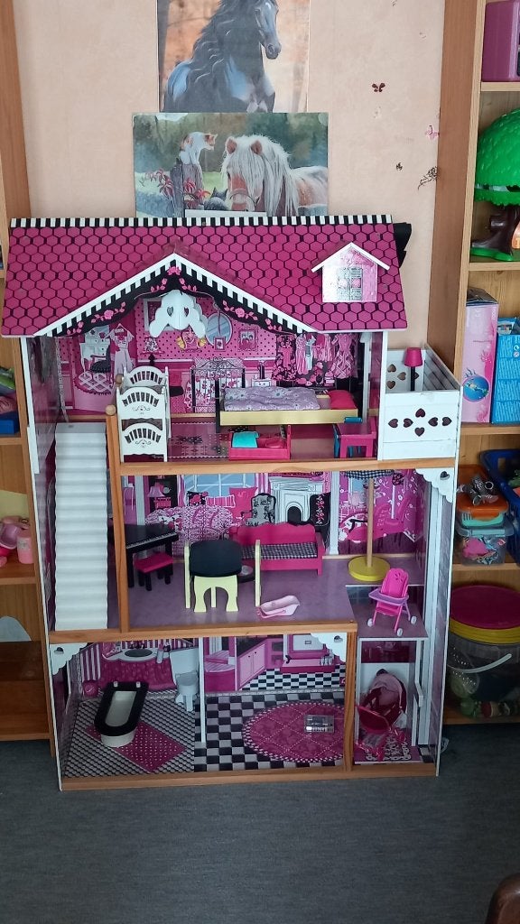 poppenhuis met verlichting, Kinderen en Baby's, Ophalen, Zo goed als nieuw, Poppenhuis